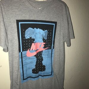 Nike T-shirt